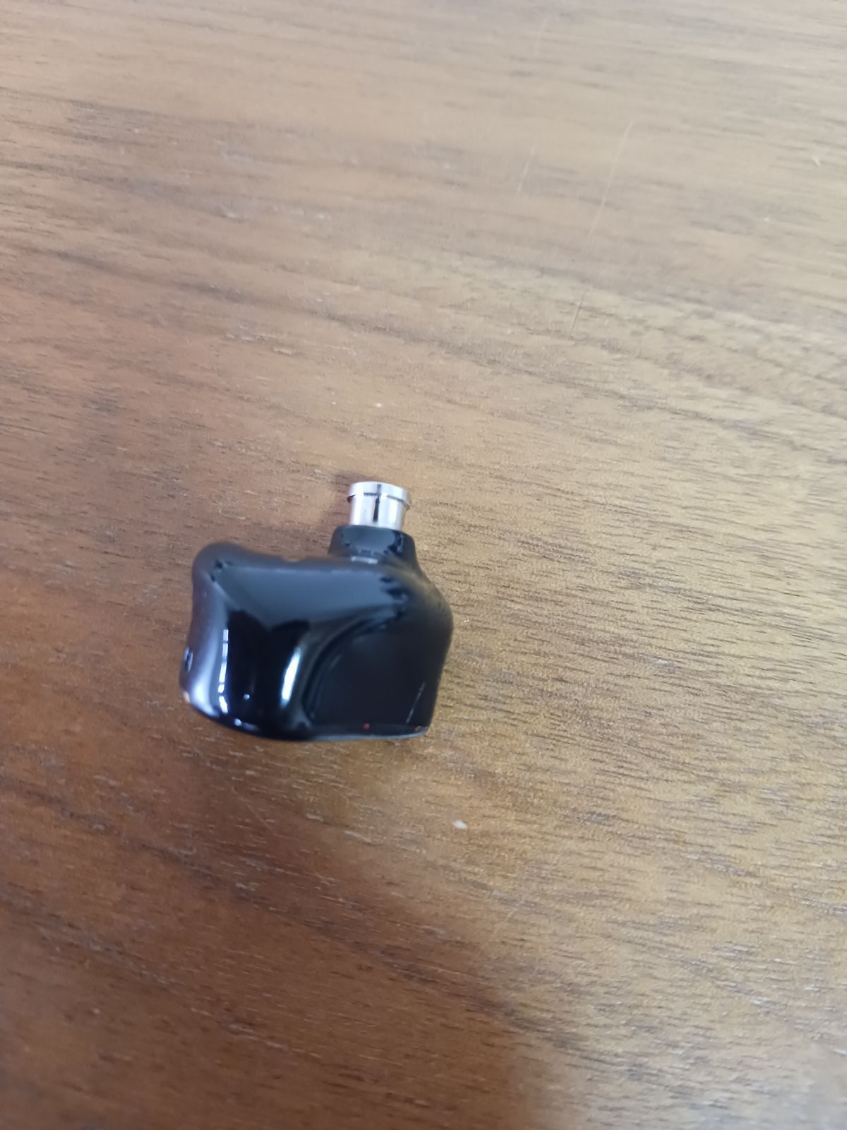 THIEAUDIO Oracle MKII イヤホン 左耳のみ Black Scarlet THIEAUDIO Oracle MKII イヤホン 左耳のみ Black Scarlet