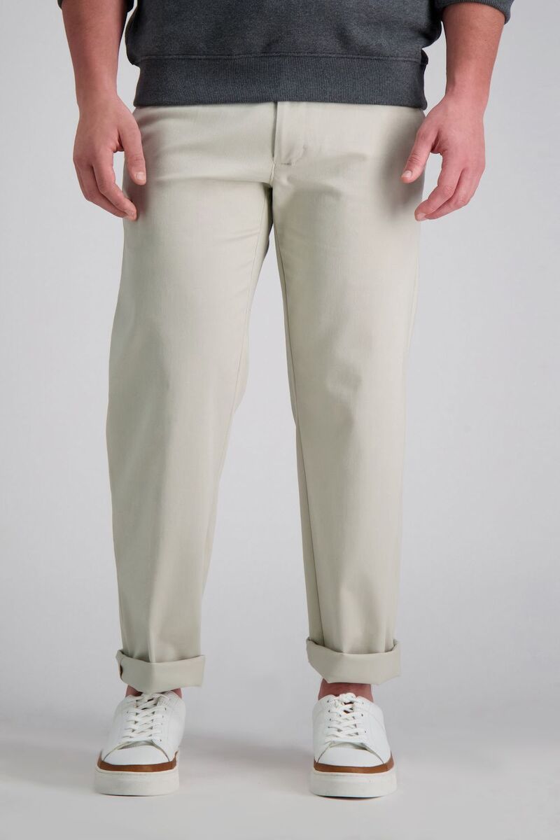 ハガー レディース ボトムス カジュアルパンツ Mens Haggar Life Khaki StraightFit Comfort Chino FlatFront Pants Putty カーキ