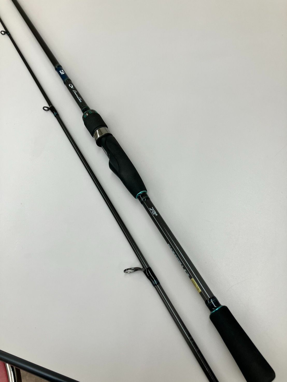 【中古】ダイワ エメラルダス AIR AGS 83ML・R エギングロッド