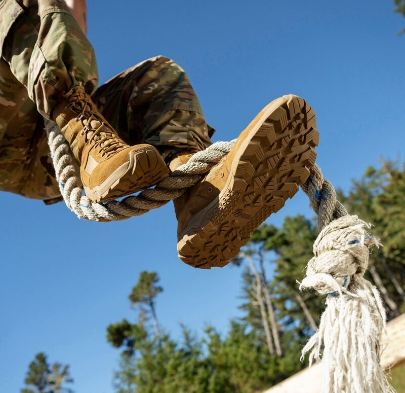 ダナー メンズ シューズ スニーカー Danner Mensonic 8 Shoe Coyote
