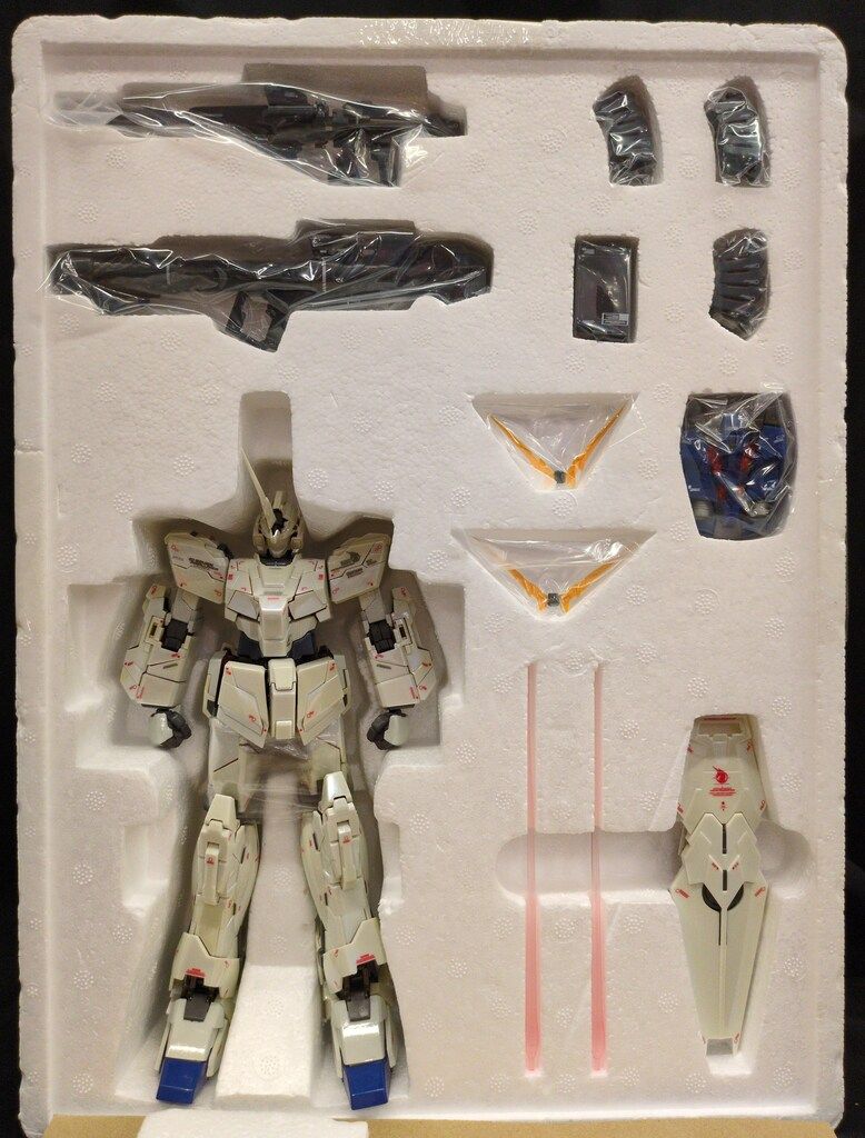 BANDAI GUNDAM FIX FIGURATION METAL COMPOSITE RX-0ユニコーン