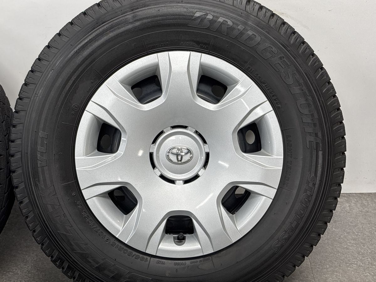 溝有スタッドレス】トヨタ 200系 ハイエース 純正 15in 6J +35 PCD139
