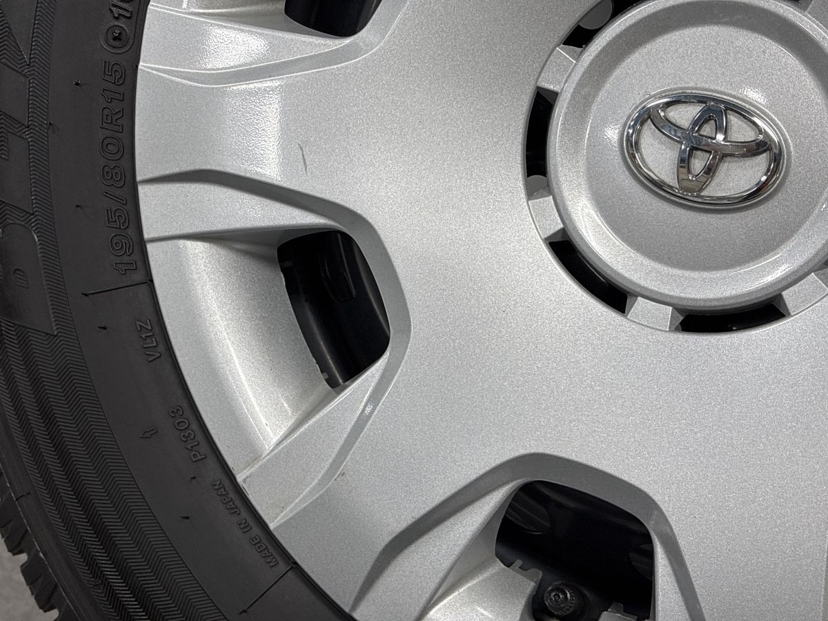 ハイエース純正ホイール ブリヂストンブリザック　スタッドレス 195/80R15 溝有スタッドレス】トヨタ 200系 ハイエース 純正 15in 6J +35 PCD139