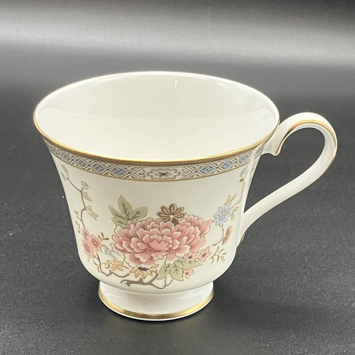 ロイヤルドルトン カントン トリオ セット ☆美品☆ カップ＆ソーサー