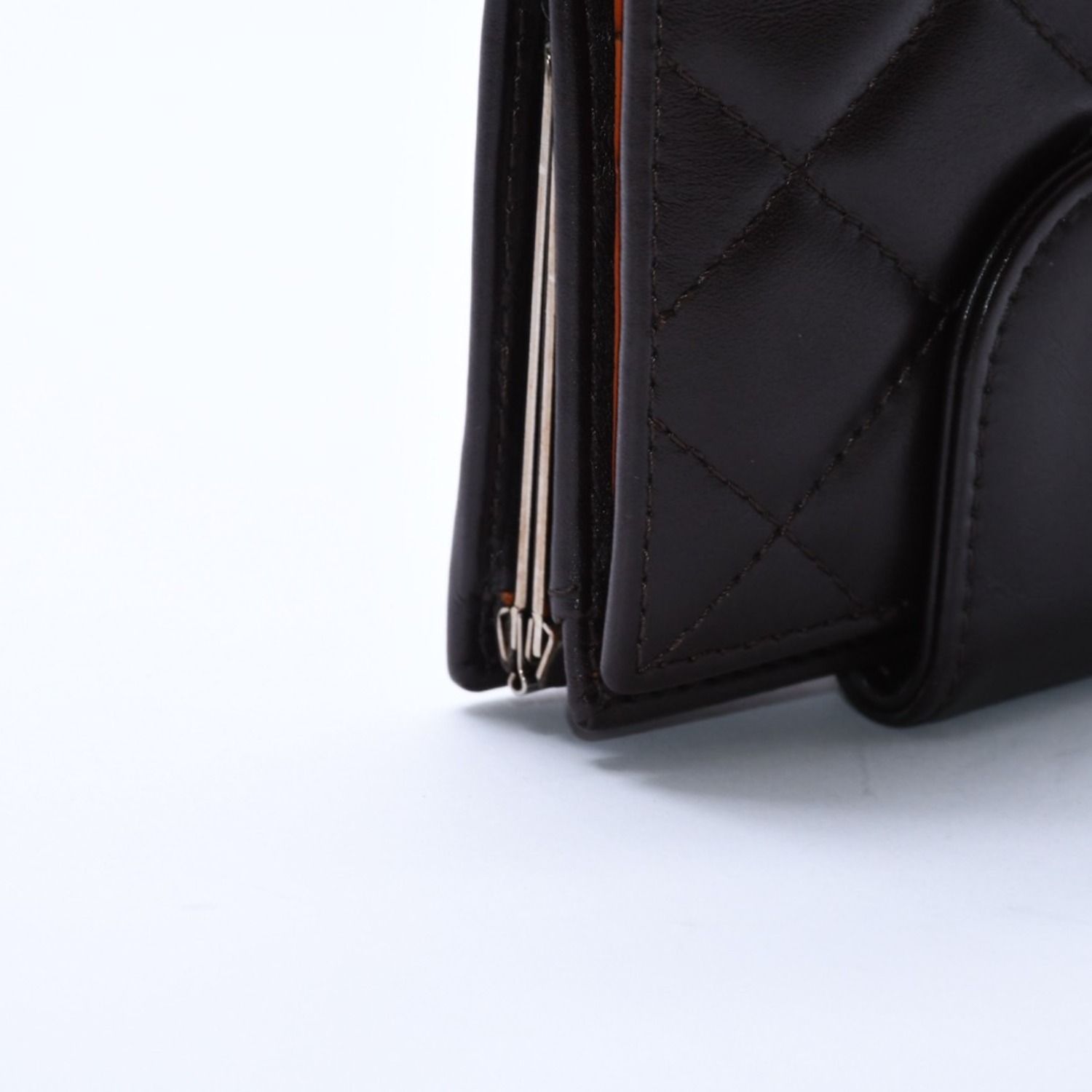 新品同様 CHANEL シャネル カンボンライン がま口 コンパクト