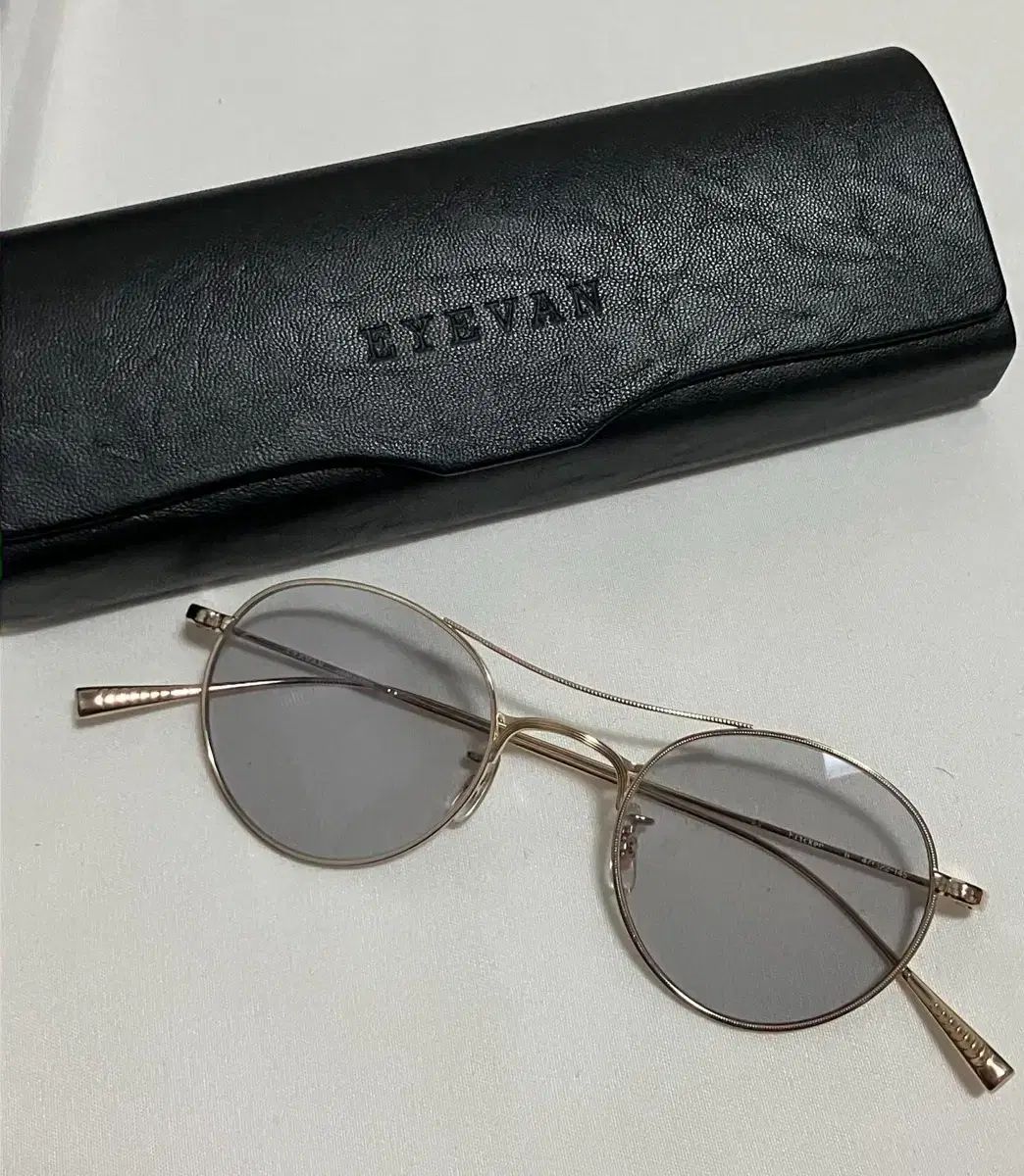 アイバン フリッカー GOLD 新品
