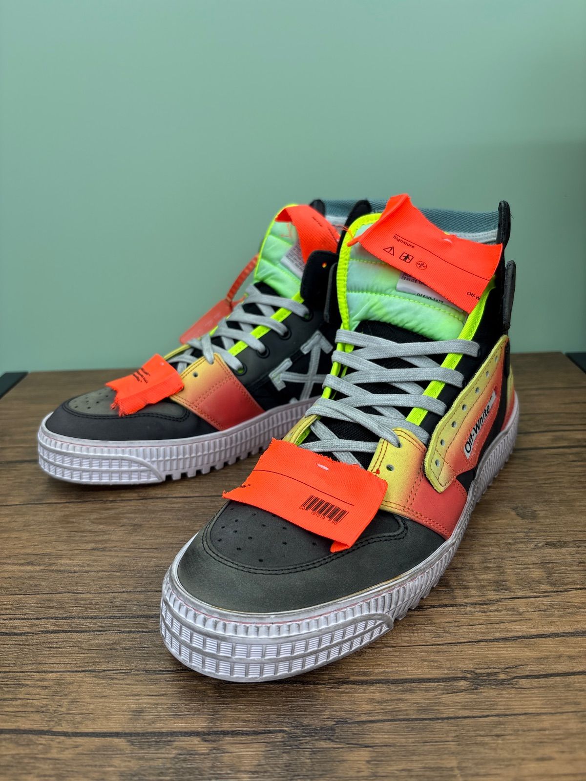 OFF–WHITE オフホワイト COURT 3.0 ハイカットスニーカー サイズ42 送料無料♪