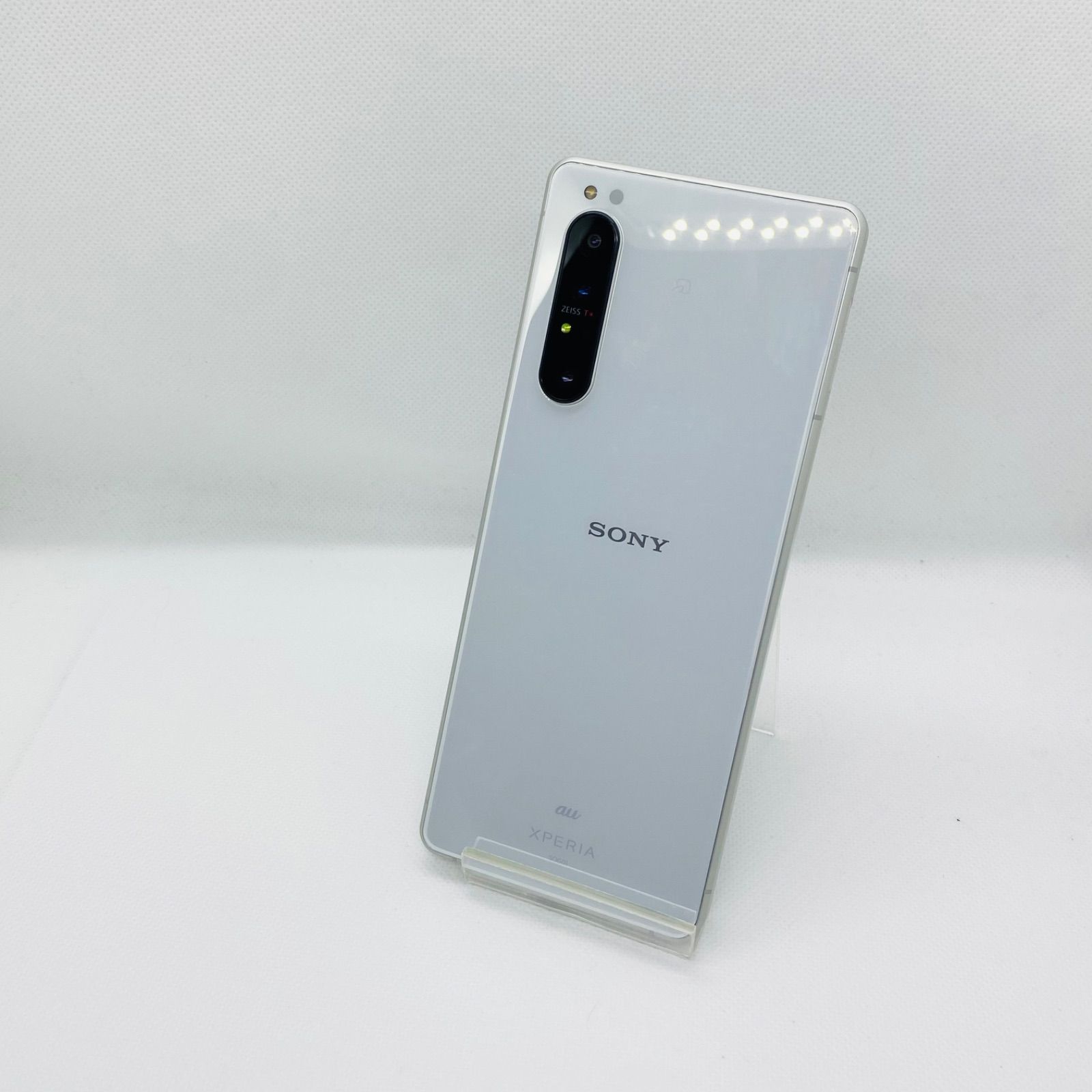 中古 Xperia 1 II SOG01 128GB ホワイト SIMFREE - メルカリ