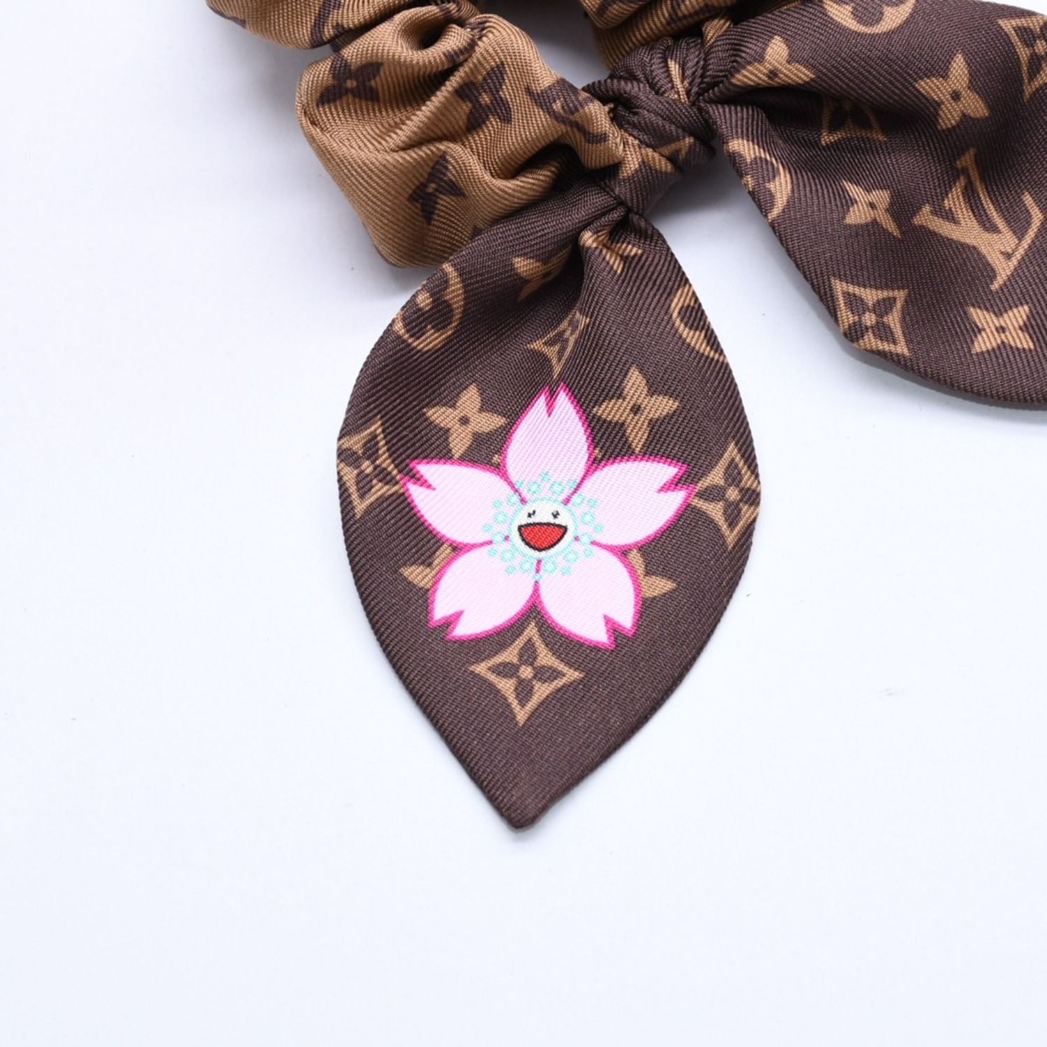極美品 LOUIS VUITTON ルイヴィトン 村上隆 シュシュ ヘアアクセサリー