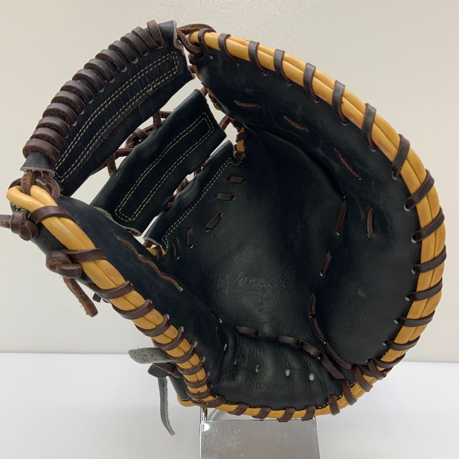 ウィルソン Wilson ワナビーヒーロー 軟式 大人 一般 ファーストミット