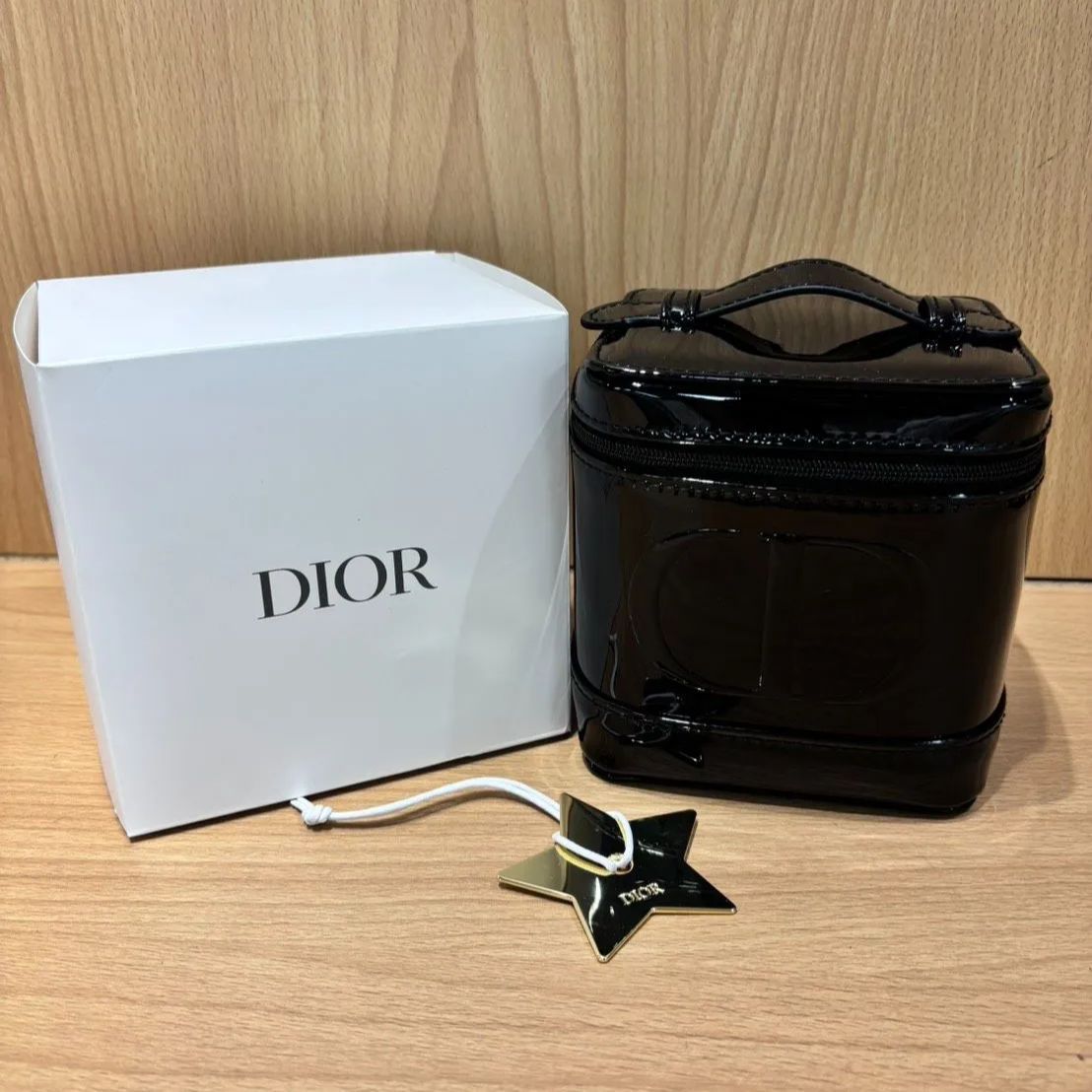 OG265744353ディオール Dior ノベルティ バニティポーチ ブラック