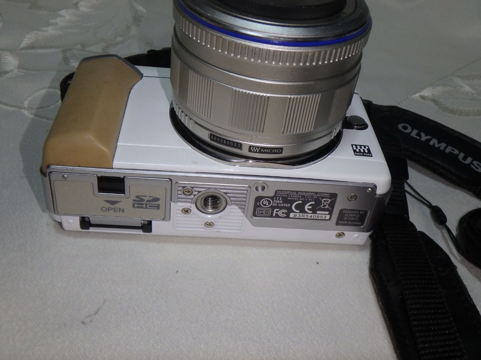 OLYMPUS E-PL1 14-42mmレンズ付き ミラーレス一眼 - メルカリ