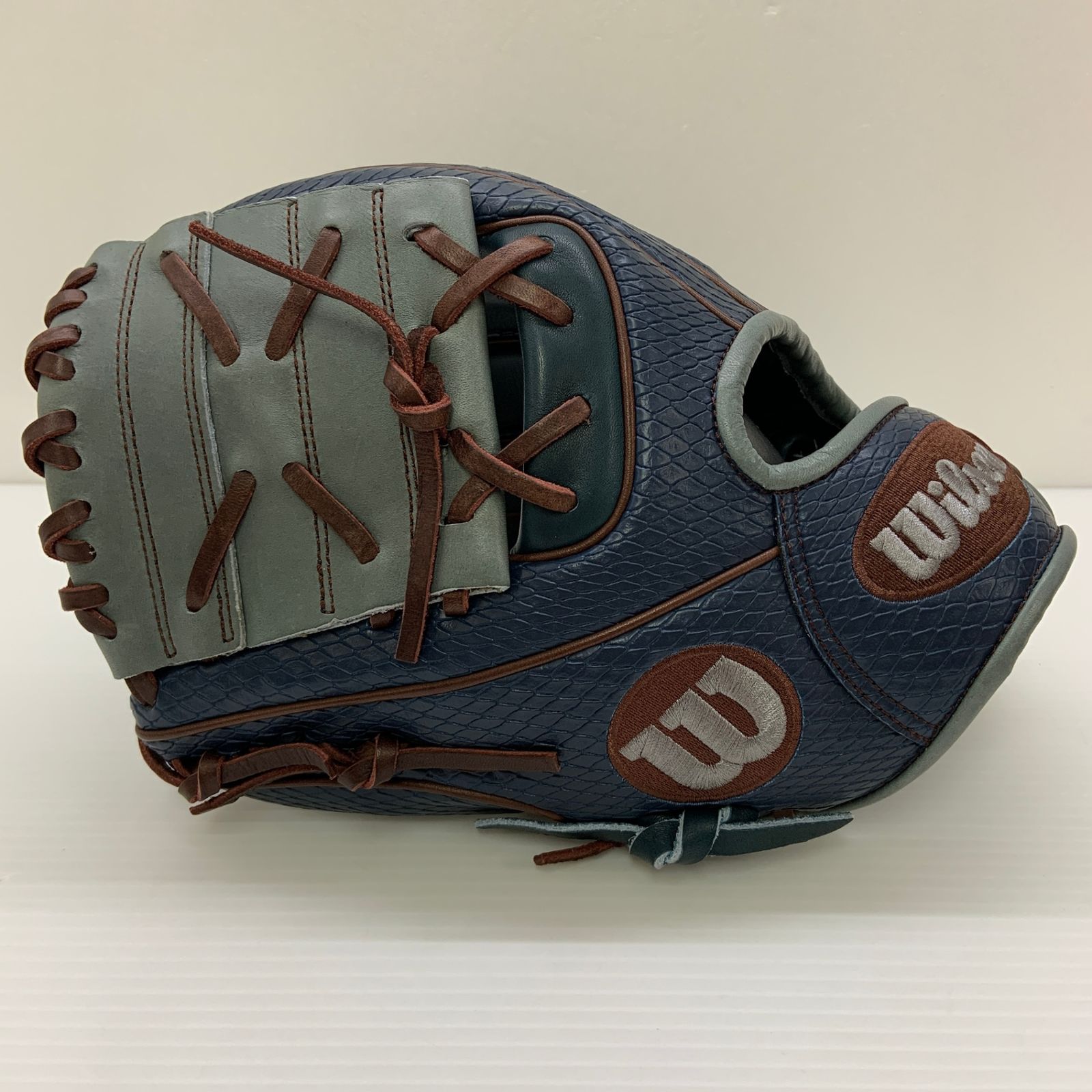 ウィルソン Wilson ワナビーヒーロー 軟式 大人 一般 内野手用