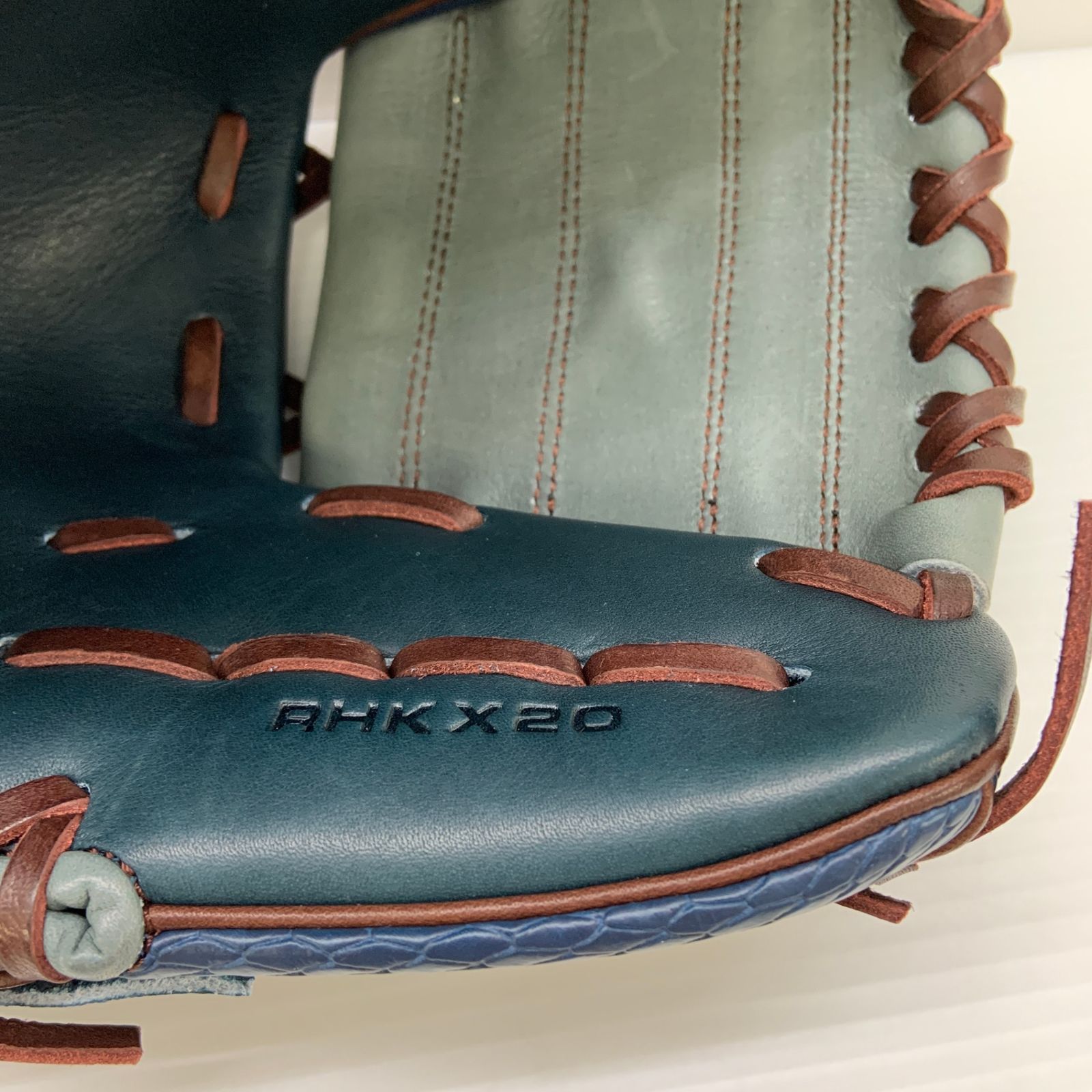 ウィルソン Wilson ワナビーヒーロー 軟式 大人 一般 内野手用