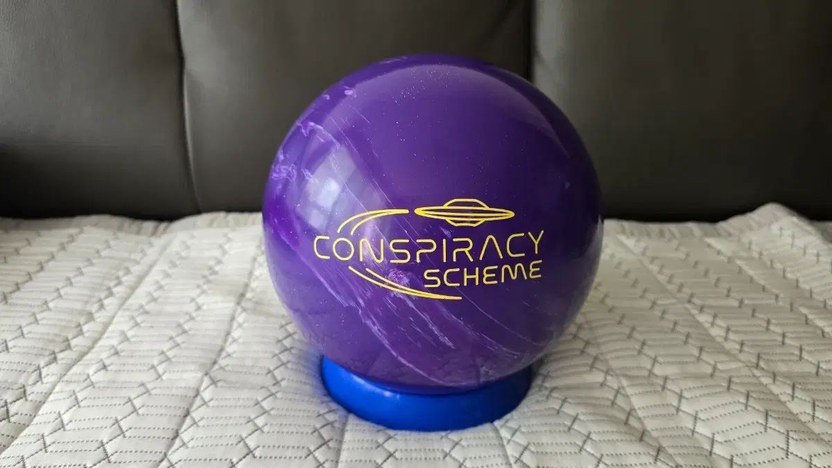 レディカル コンスピラシーボーリングボール 14 パウンド
