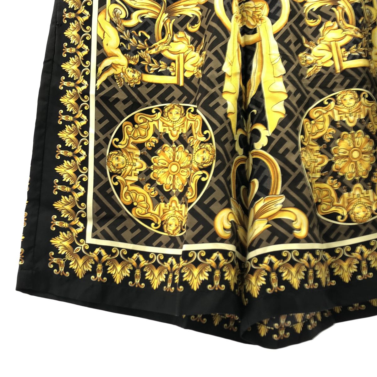 美品】 FENDI / フェンディ | ×VERSACE / シルク バロック ズッカ