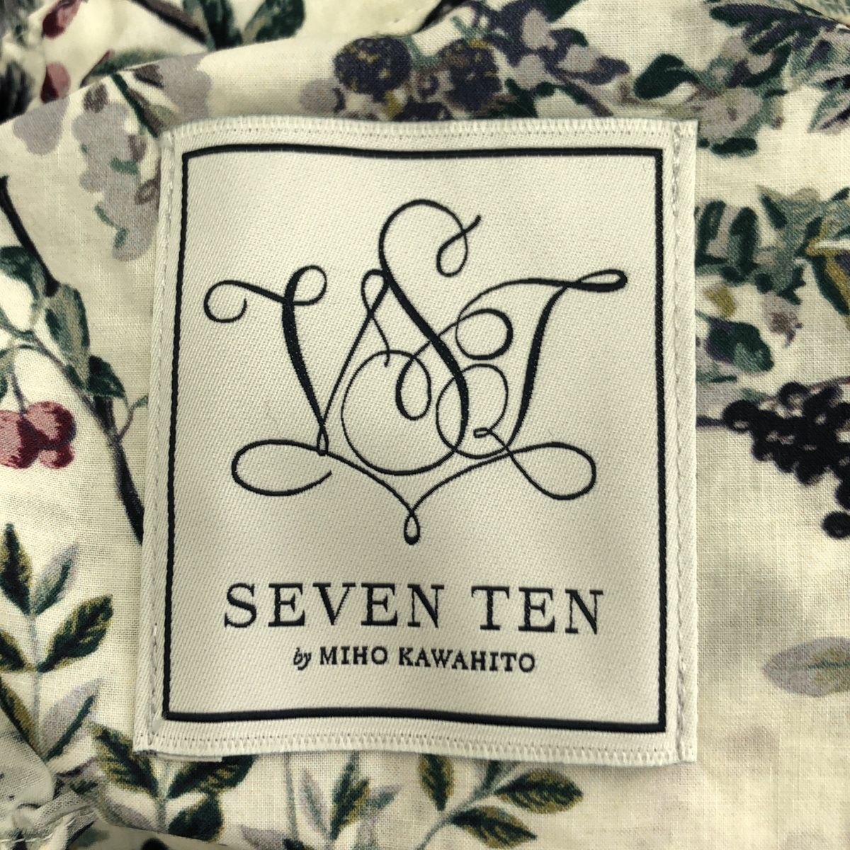 SEVEN TEN by MIHO KAWAHITO / セブンテンバイミホカワヒト | 木の実柄