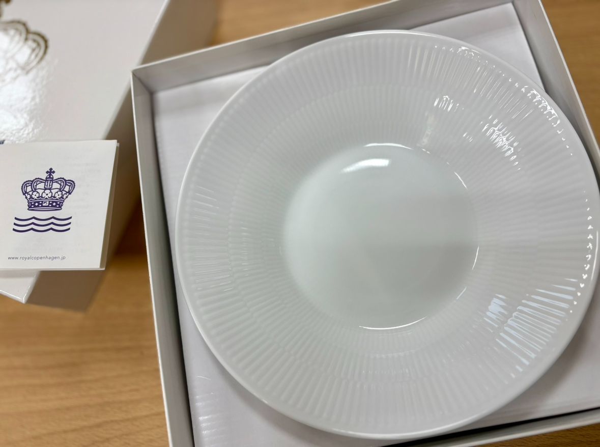 KT265776015 ロイヤルコペンハーゲン ホワイトエレメンツ プレート