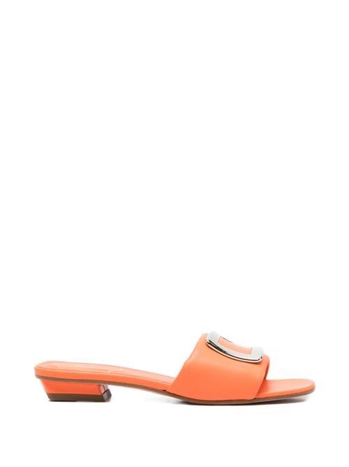ROGER VIVIER レザー フラット サンダル 送料無料
