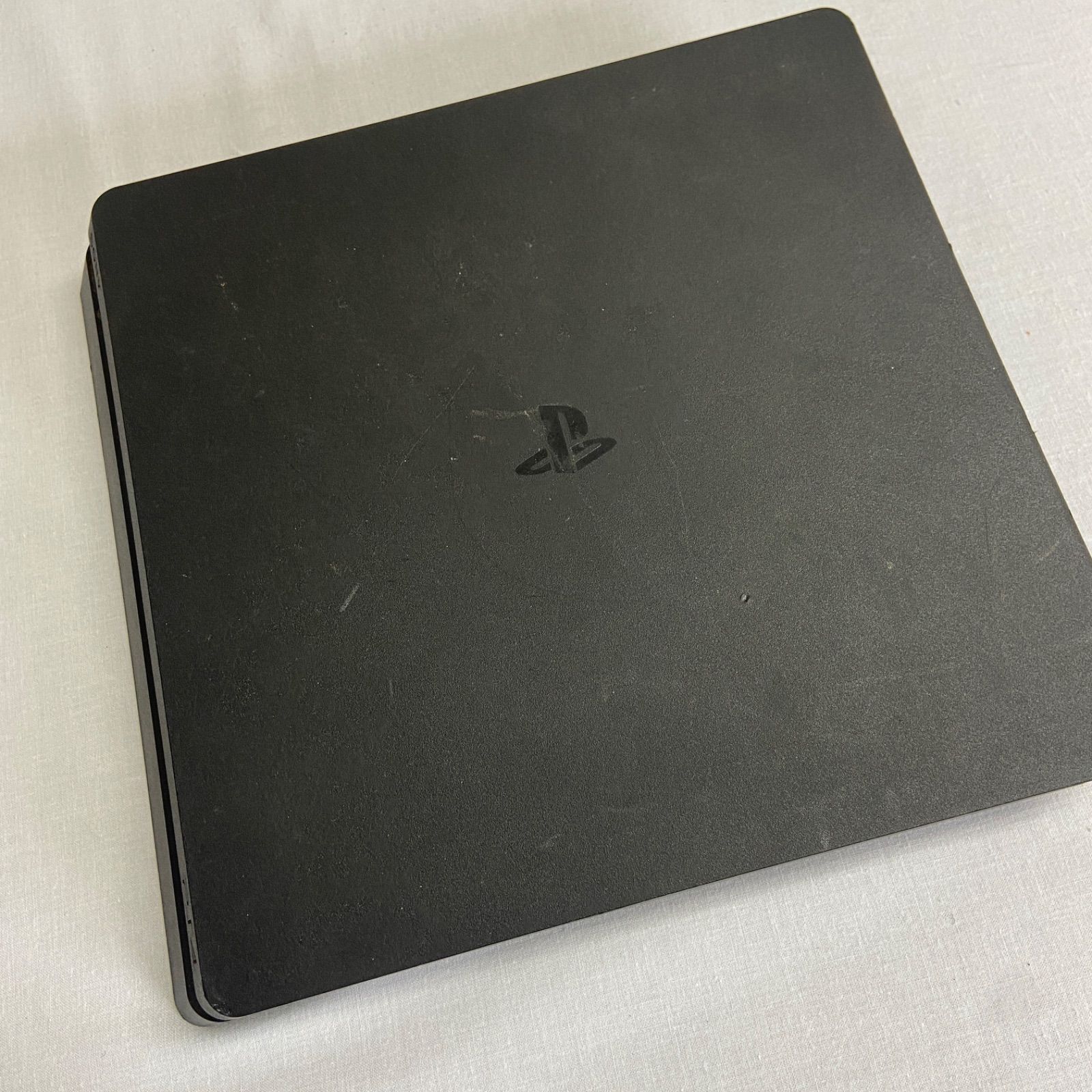 【ジャンク】PS4 本体のみ　薄型 CUH-2100A 500GB