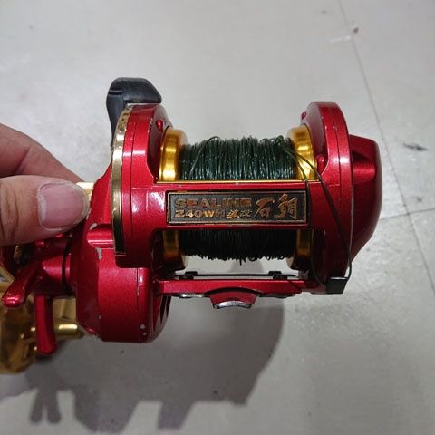 ダイワ シーラインＺ40WHリール 遠投 値下げ交渉OK DAIWA ダイワ シーライン Z40WH 遠投 石鯛 船用リール 手動 - メルカリ