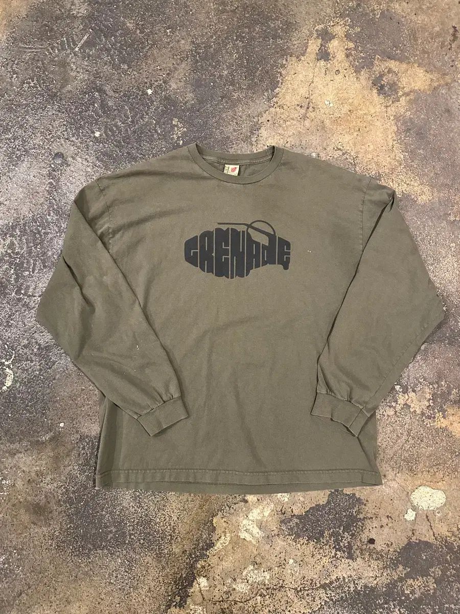 ヴィンテージ 00s Grenade ロングスリーブ