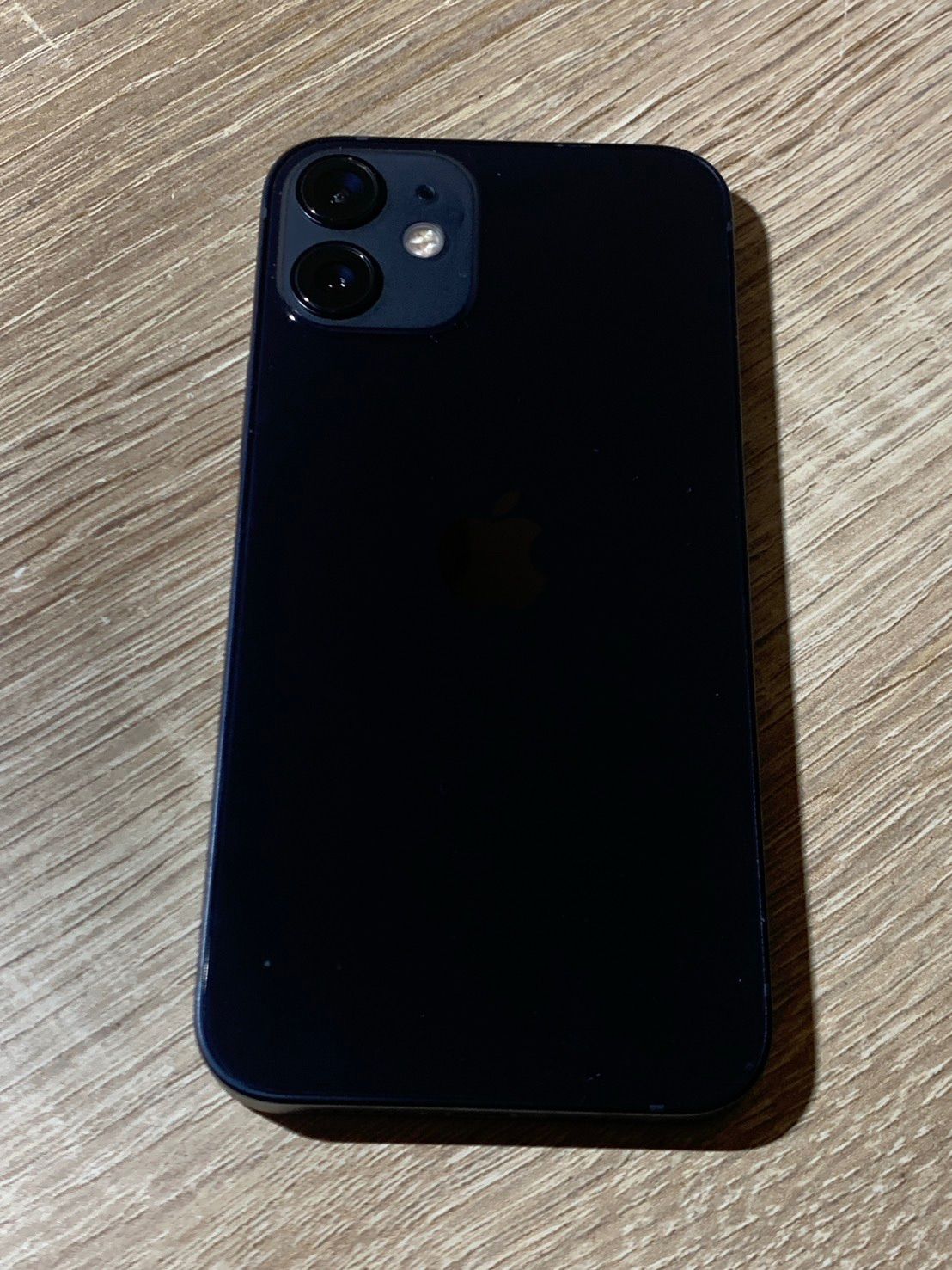 （訳あり）Apple iPhone12mini ブラック　64GB iPhone 12 mini 64GB ブラック 動作確認済 やや訳あり - メルカリ