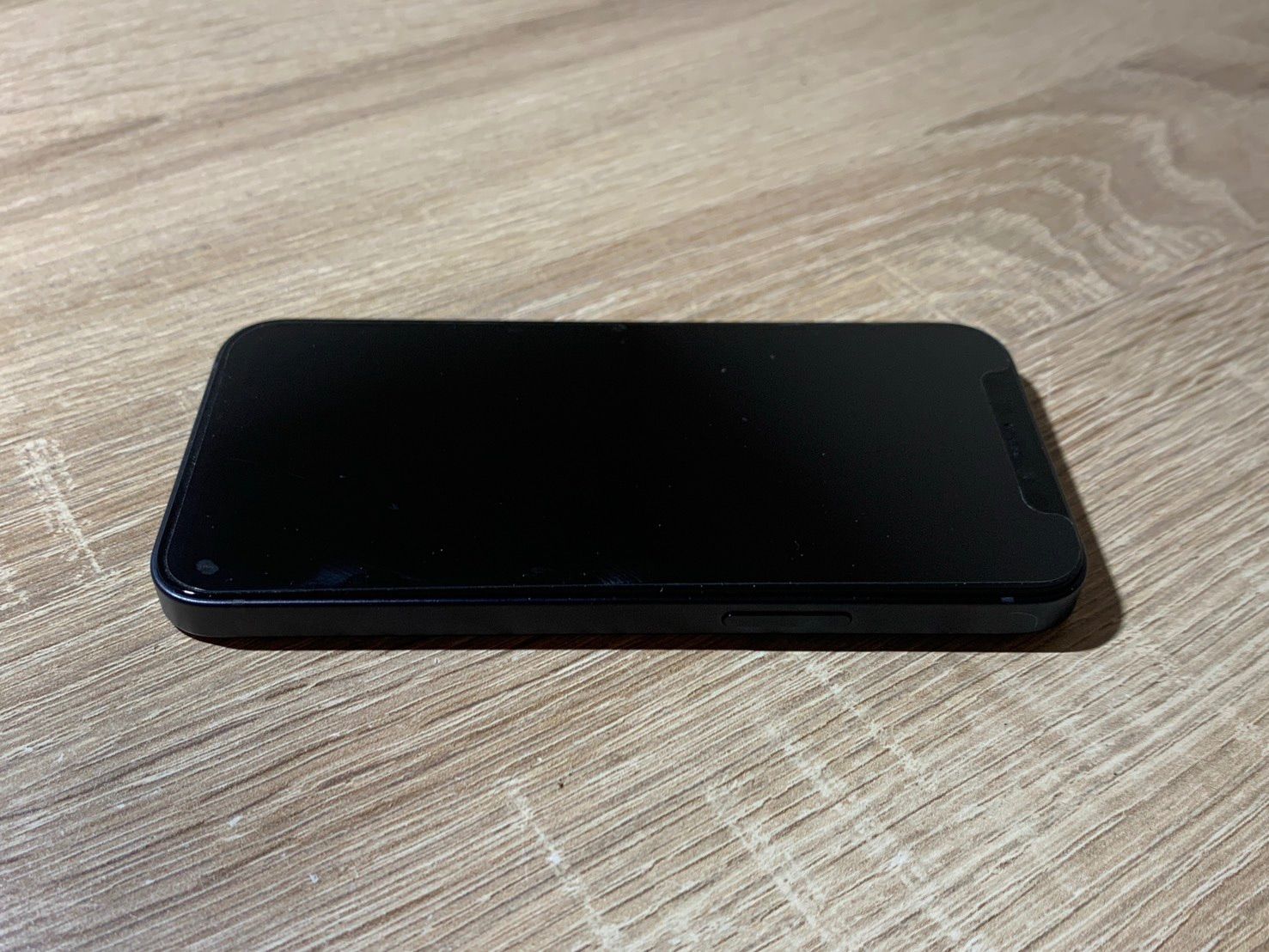 iPhone 12 mini 64GB ブラック 動作確認済 やや訳あり - メルカリ