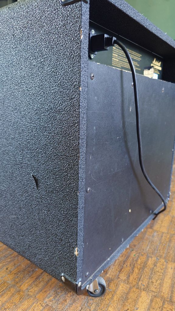 現地引き取りのみ・配送しません】Marshall BASS STATE B65 ベース