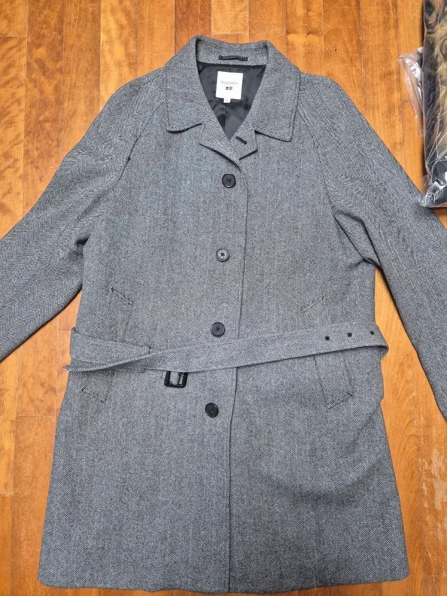 ユニクロ JW anderson コラボ コート