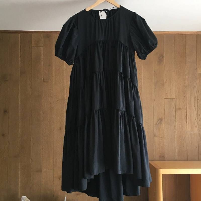セシリーバンセン　ワンピースブラック　サイズUK6 完売 極美品 CECILIE BAHNSEN セシリー バンセン ワンピース UK10 US14 黒