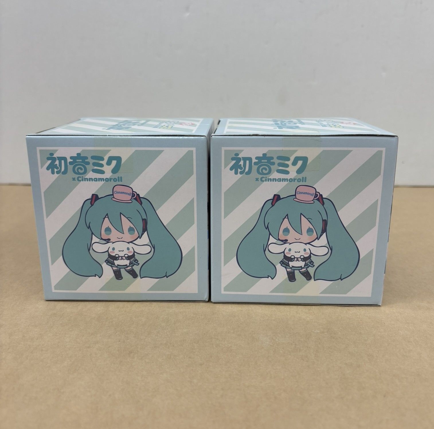 初音ミク×シナモロール ミニフィギュア 全2種 セット 未開封 【WS1975