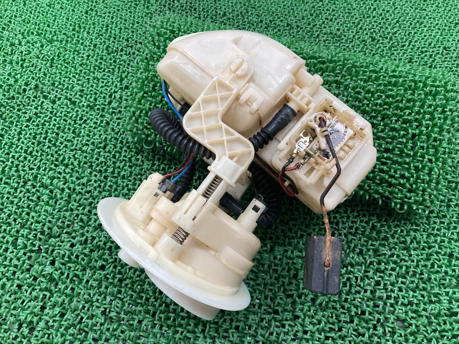 GL1800 フューエルポンプ ホンダ 純正 中古 SC47 ジャンク品 ゴールドウイング Mz