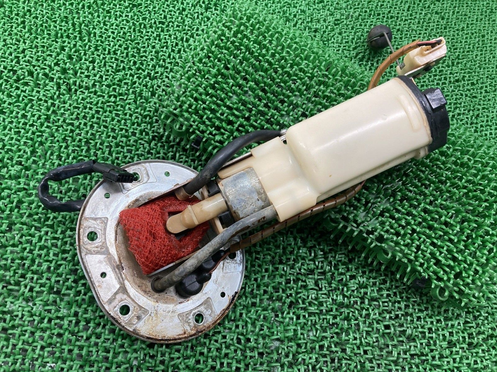 CB400SF フューエルポンプ UC-T30HU13 ホンダ 純正 中古 NC42 REVO レボ Uo