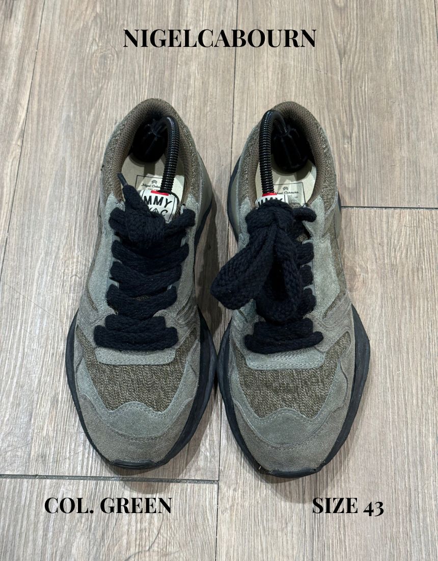 ナイジェル ケーボン メゾンミハラヤスヒロ RUNNING TRAINER MILITARY(43)