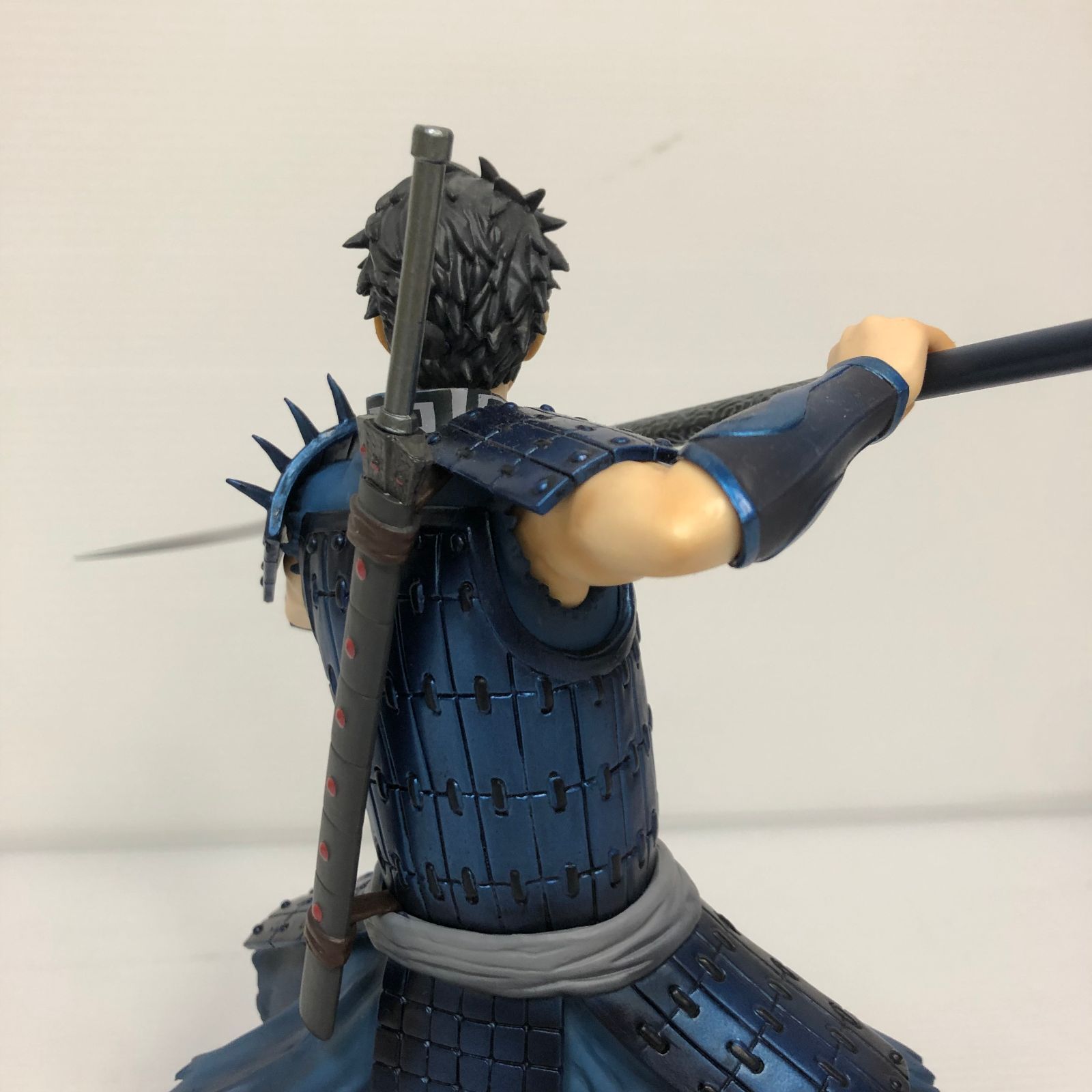 △ 一番くじ キングダム フィギュア 3体まとめ （信・王騎・羌廆）（箱