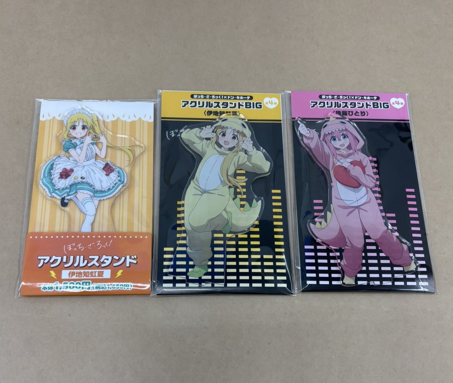 ぼっち・ざ・ろっく！ アクリルスタンド 後藤ひとり 伊地知虹夏 まとめ