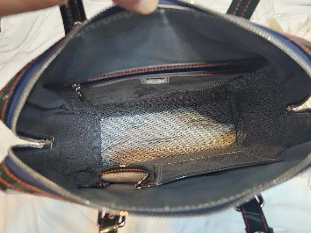 MCM FCバイエルン・ミュンヘン ライオン ペンダント トートバッグ
