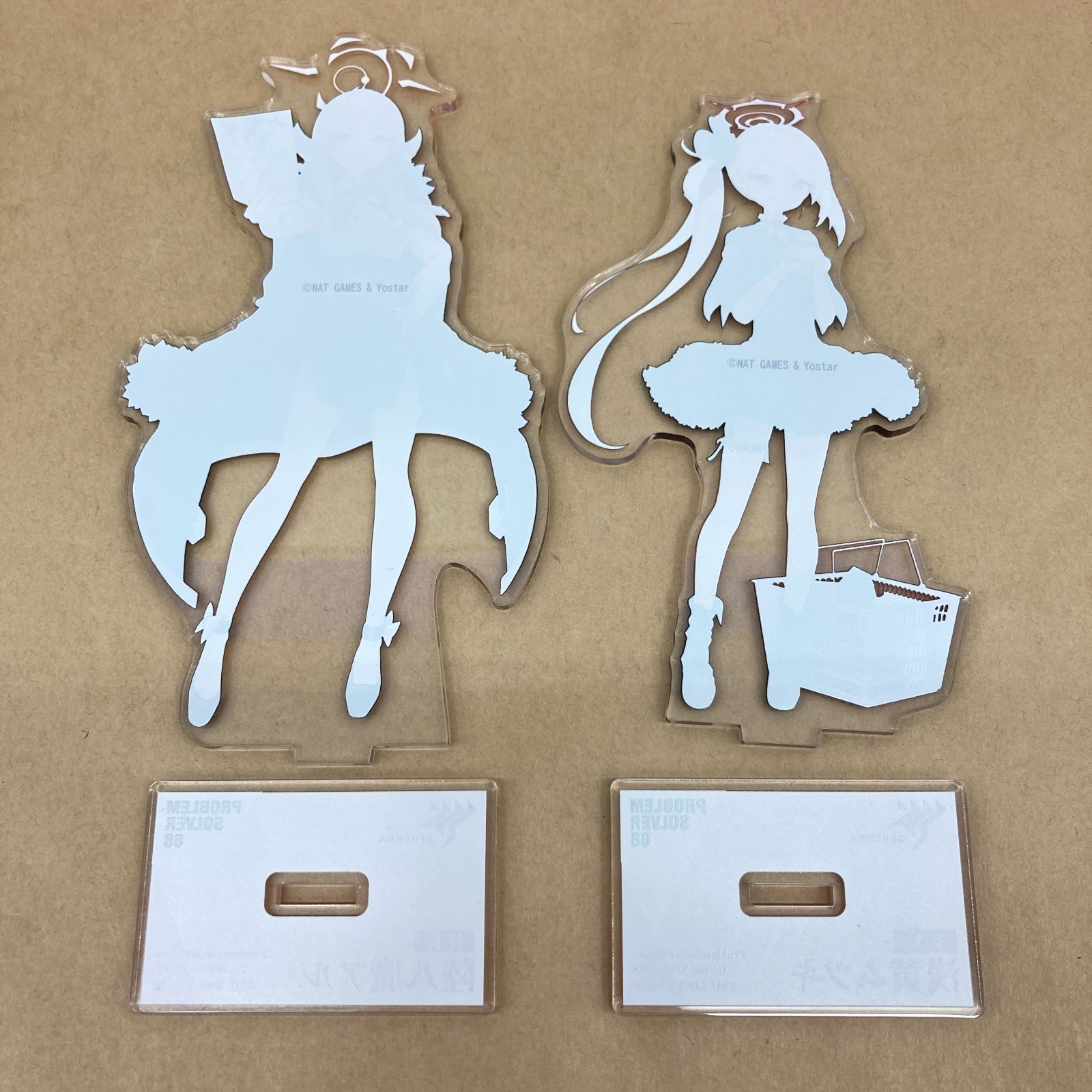 ドン・キホーテ ブルアカ×ドンキ 便利屋68 アクスタ 缶バッジ グッズ
