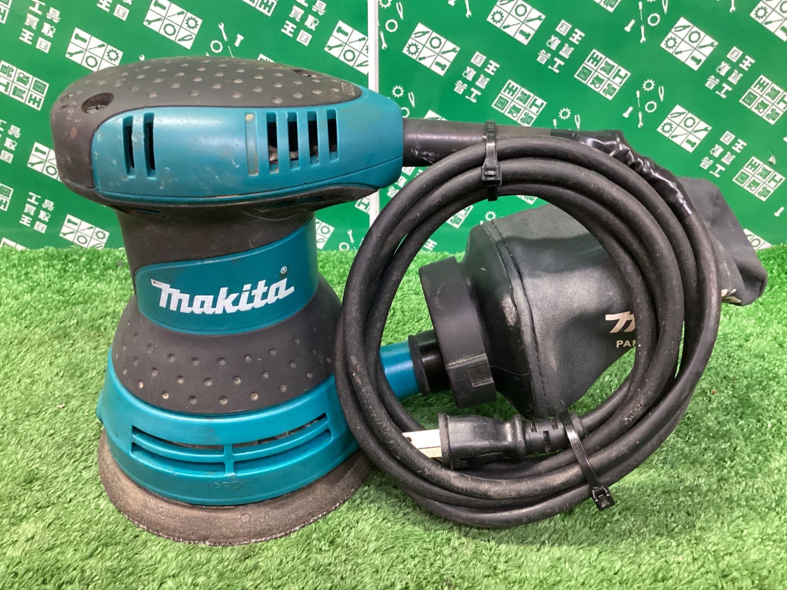 makita(マキタ) 125ｍｍ　ランダムオービットサンダ BO5030 　/　 ITOAYAA36154