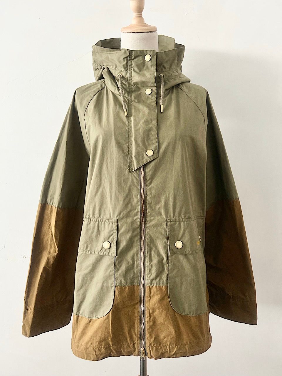 未使用】Barbour フード付きジャケット オリーブ サイズ8 - メルカリ