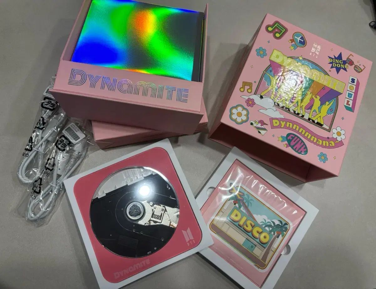 新品) BTS Dynamite BTS DVD Writer - メルカリ