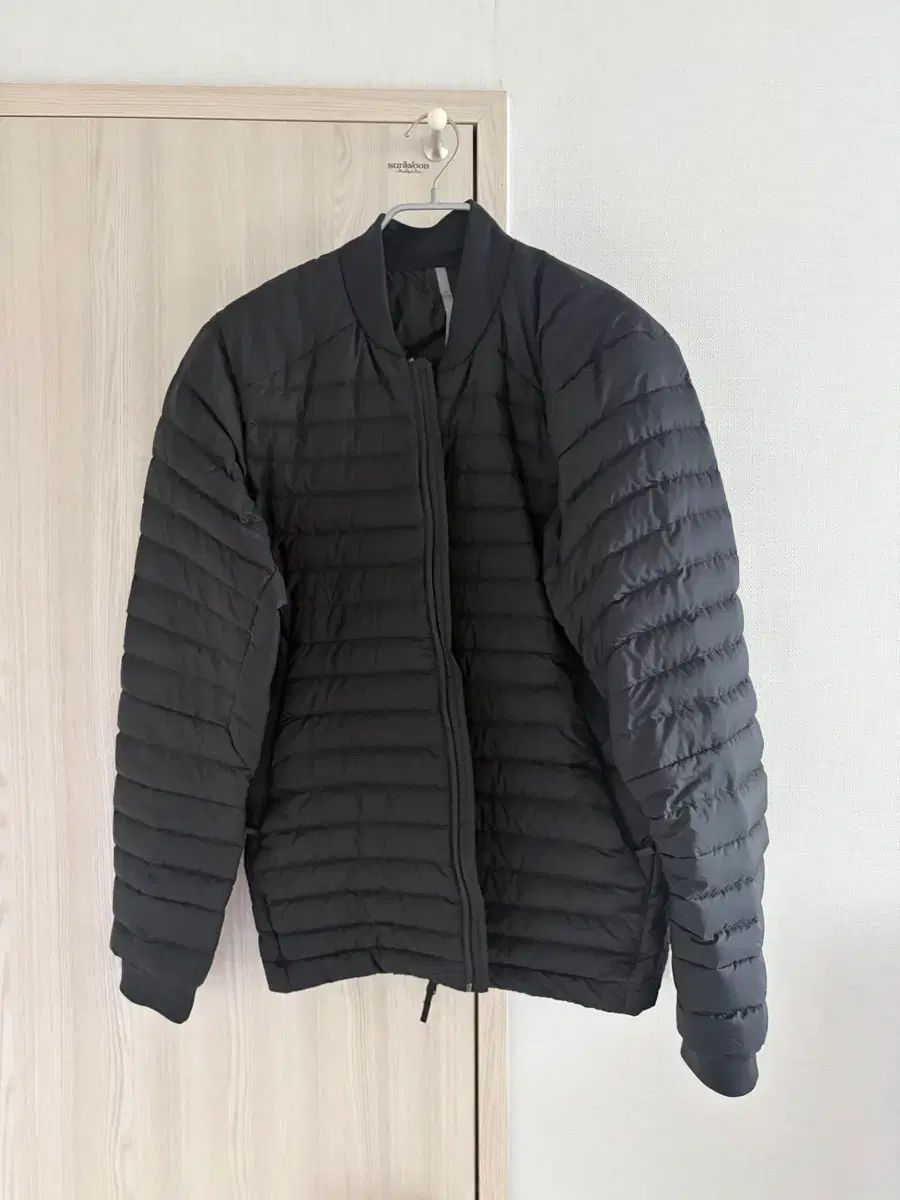 ARC'TERYX アークテリクス ベイルン RUN コンジット LT ジャケット ブラック (Large)