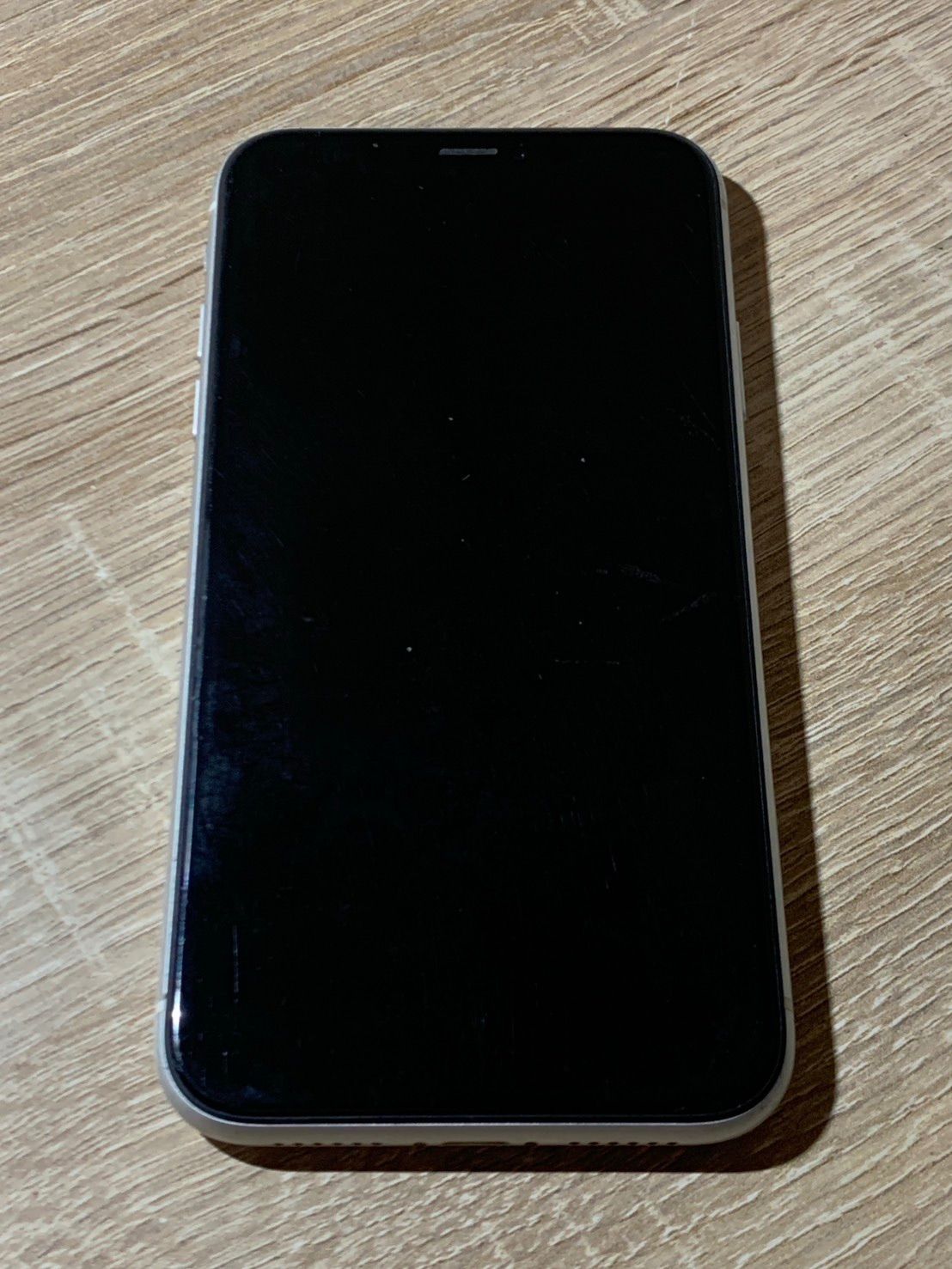 iPhone XR 64GB ホワイト ジャンク品 - メルカリ