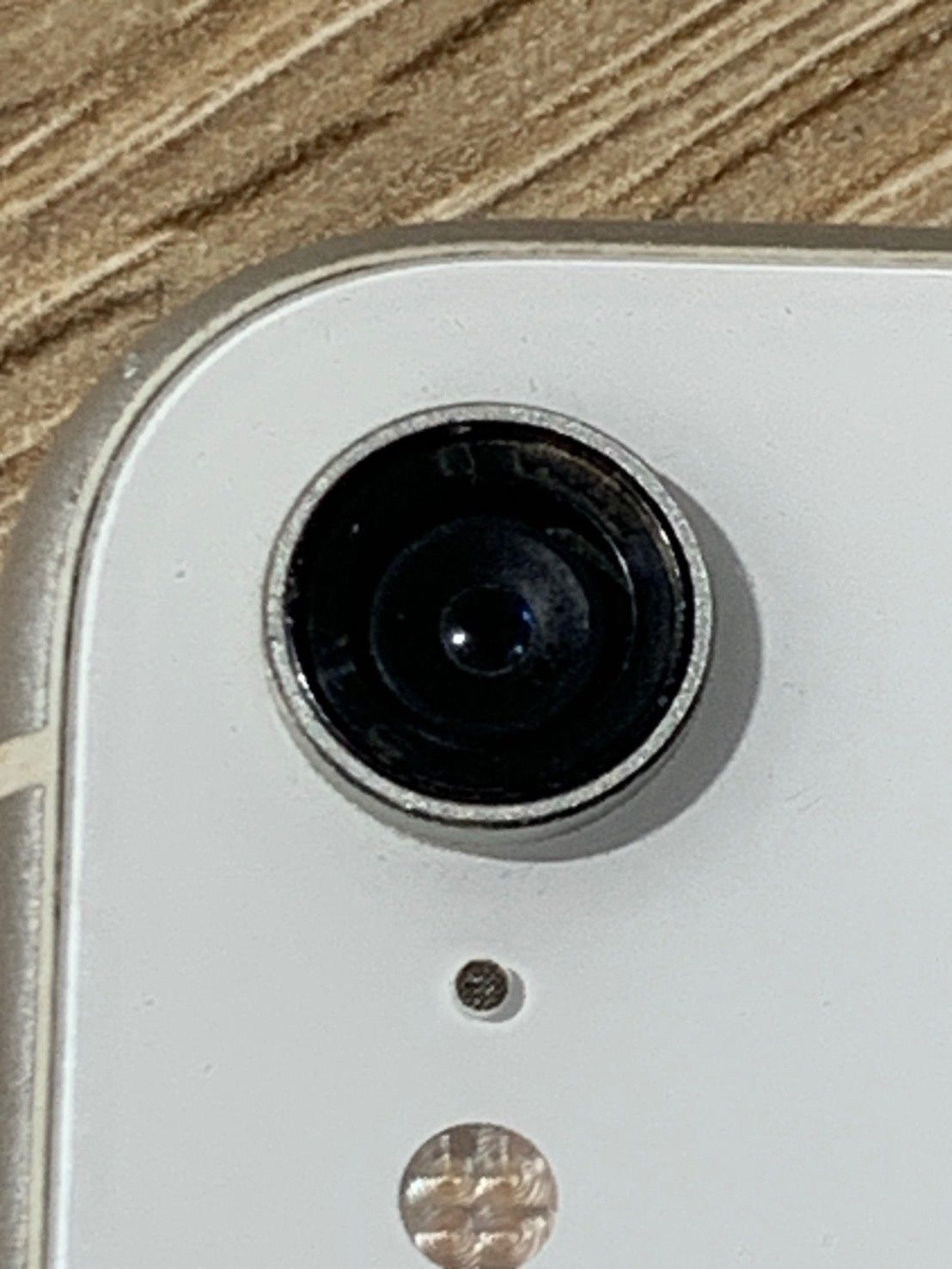 iPhone XR 64GB ホワイト ジャンク品 - メルカリ