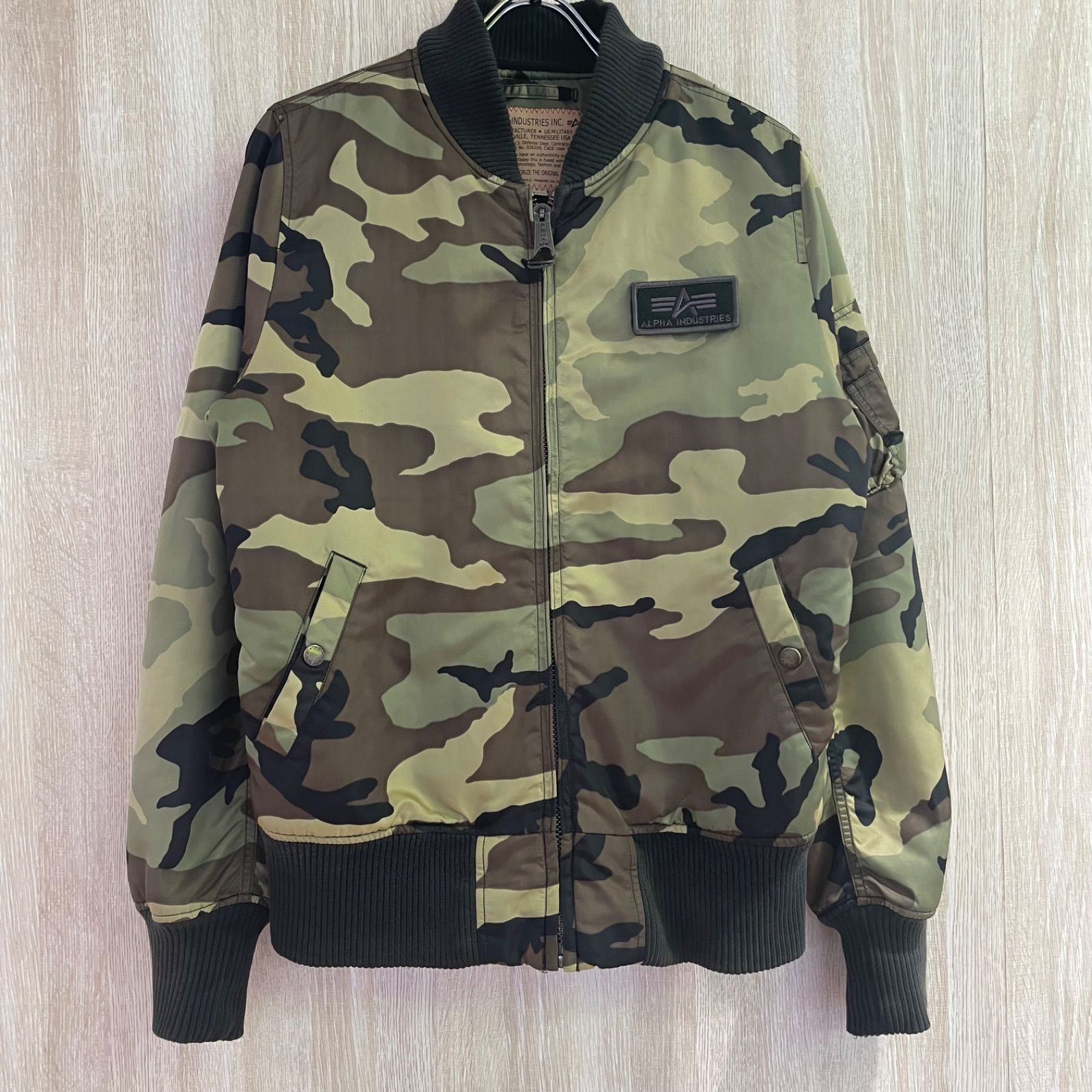 ALPHA INDUSTRIES 迷彩 ウッドランドカモ MA-1フライトジャケット