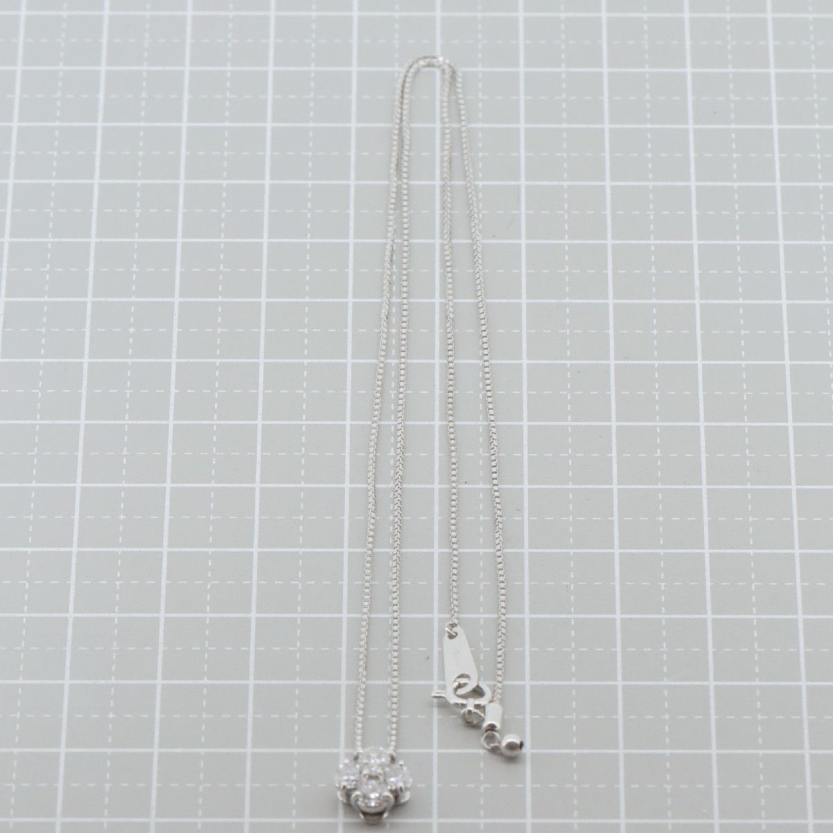 MONNICKENDAM モニッケンダム フローラル ダイヤモンド ネックレス