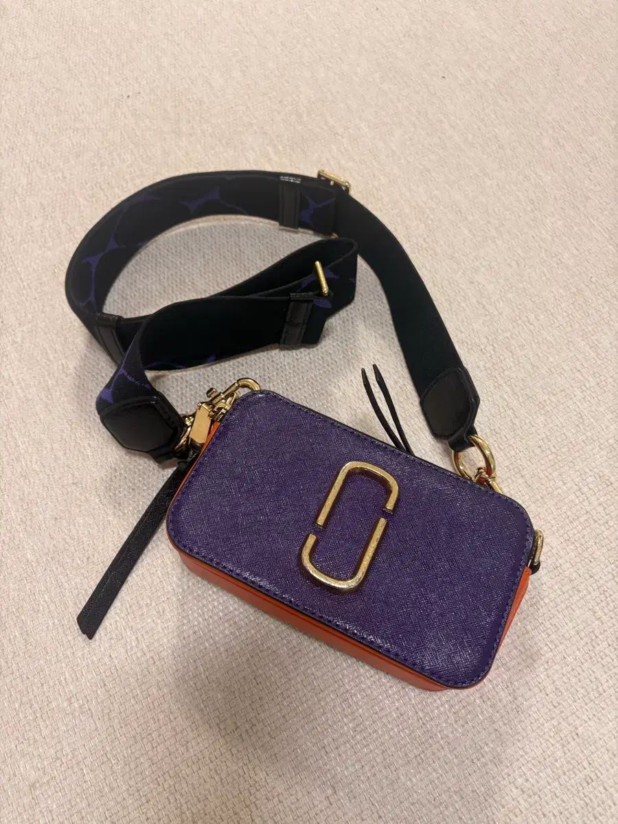 MARCJACOBS マークジェイコブス ザ ソフト ショット カメラバッグ パープル
