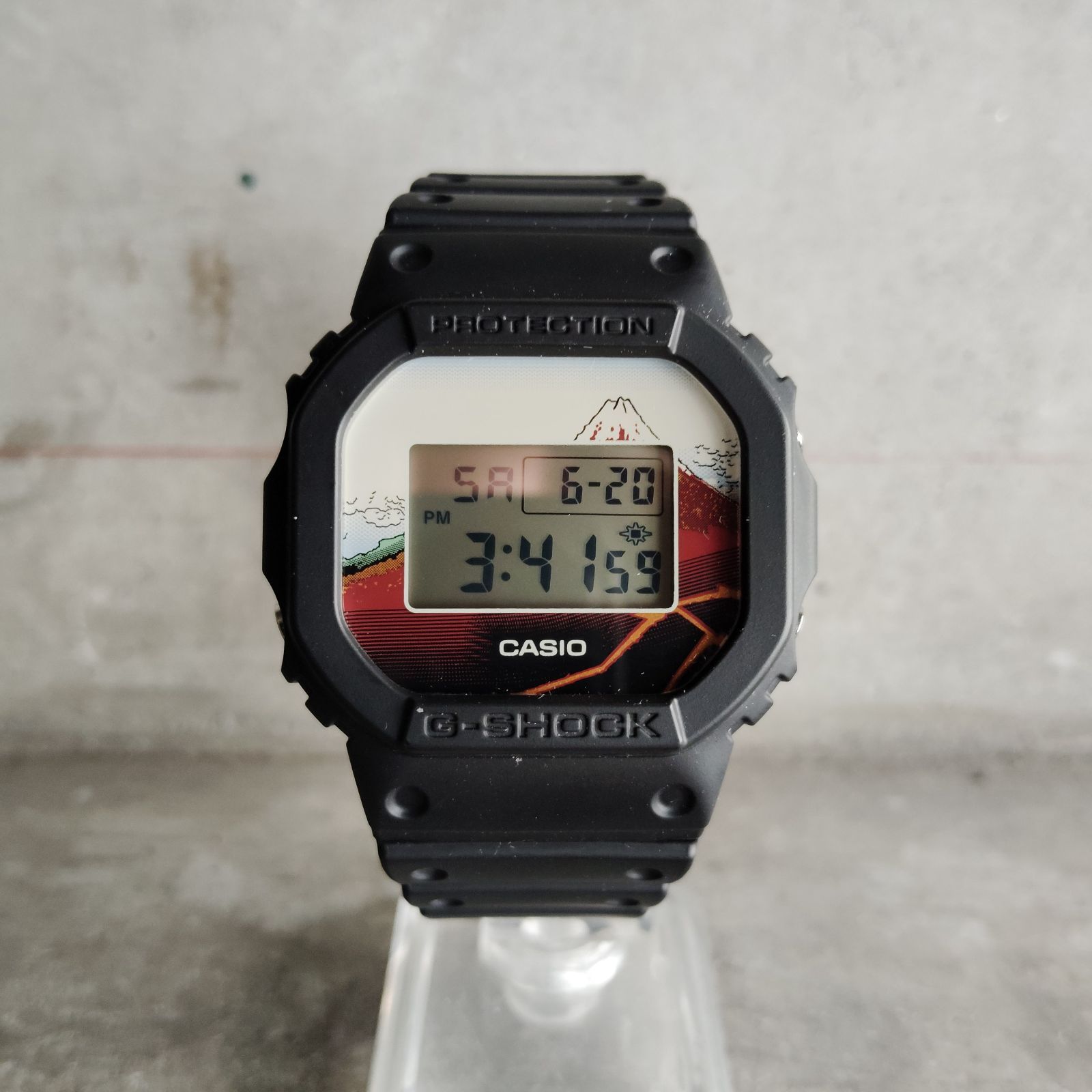 G-SHOCK DW-5600KHSH25-1JR 葛飾北斎 富嶽三六景 山下白雨 ジー