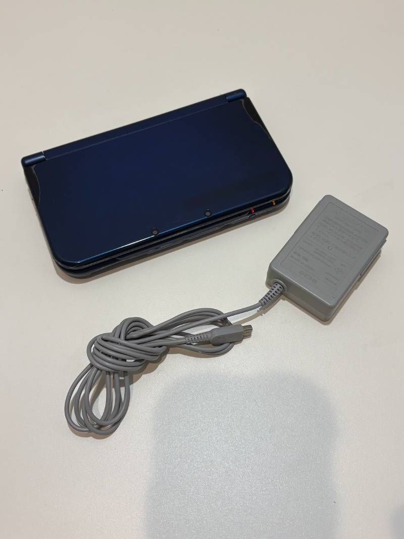 任天堂 new Nintendo 3DS LL RED-001 3DSLL メタリックブルー 初期化済み 動作確認ok!